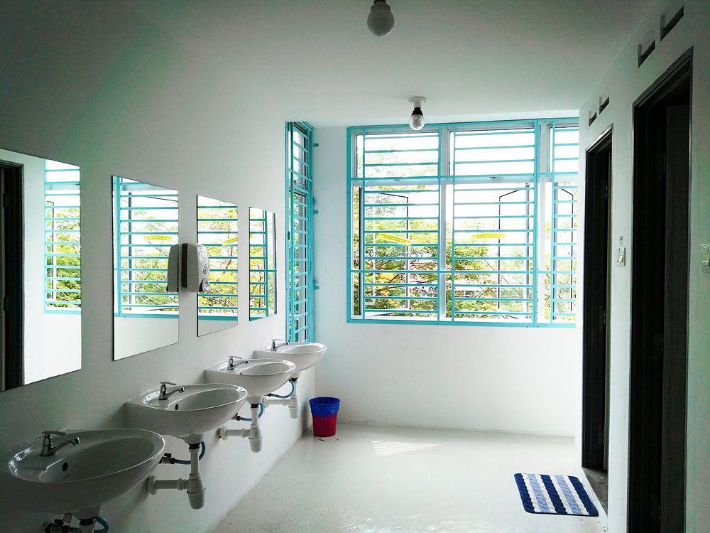 Roof Talk Theme Hostel ยะโฮร์บาห์รู ภายนอก รูปภาพ